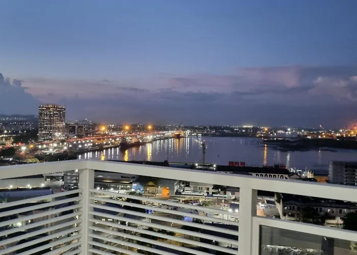 Vista deslumbrante ao lado da Rodoviária e a 10 minutos do Santos Dumont Apartamento Rio de Janeiro